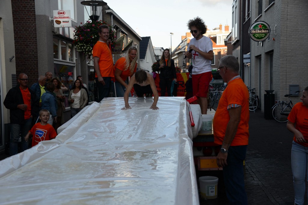 ../Images/Donderdag kermis 326.jpg